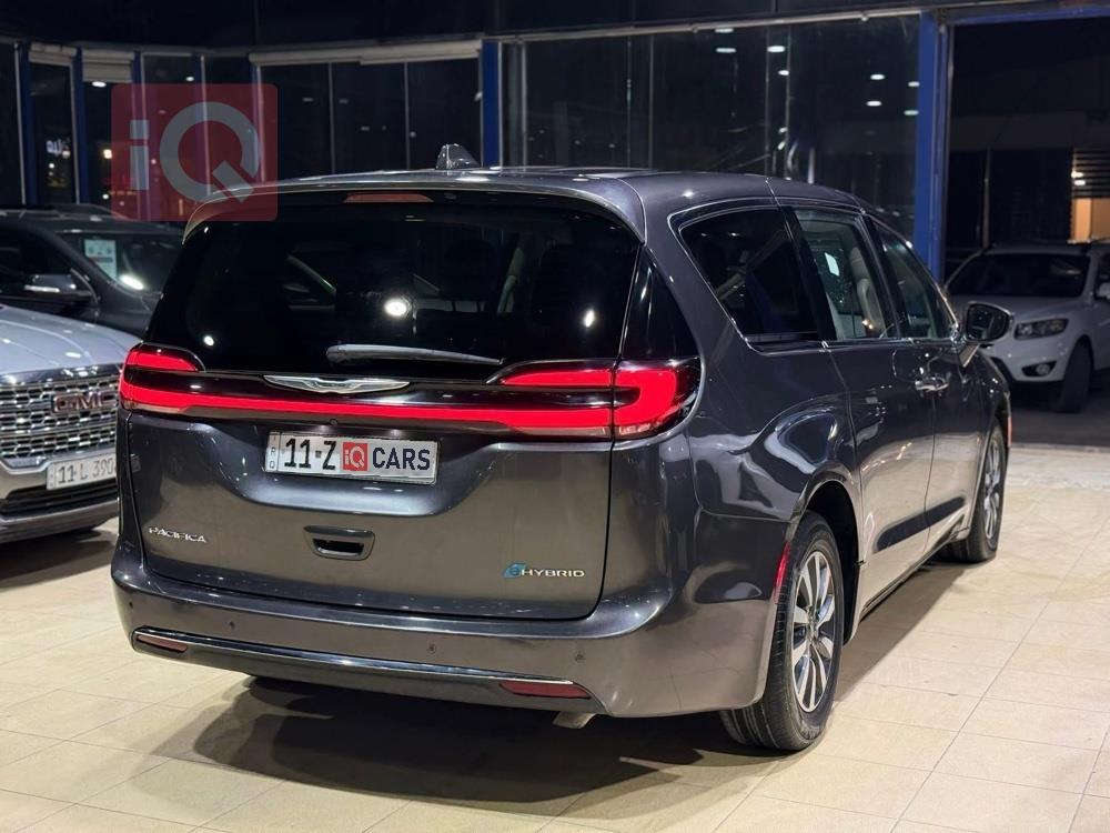 Chrysler Pacifica